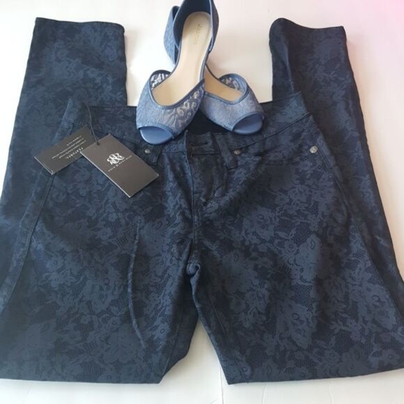 Rock & Republic Blue Flowered Jeans Size 8 - Picture 1 of 7